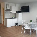 Hi Santander 3000 Apartment